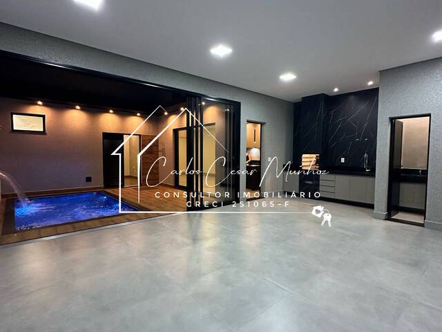#155 - Casa para Venda em Franca - SP