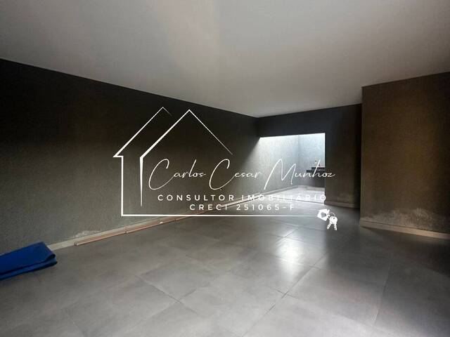 #218 - Casa para Venda em Franca - SP