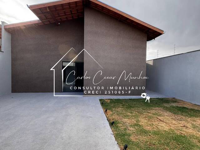 #224 - Casa para Venda em Franca - SP - 2