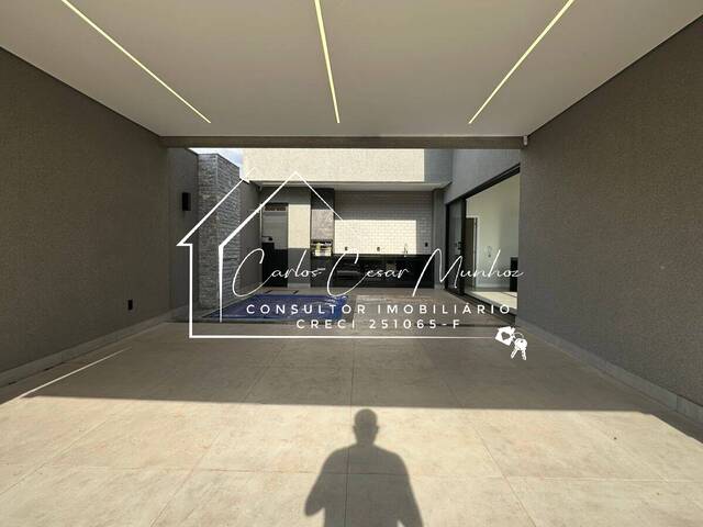 #232 - Casa para Venda em Franca - SP - 2