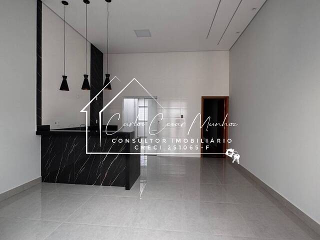 #233 - Casa para Venda em Franca - SP - 2