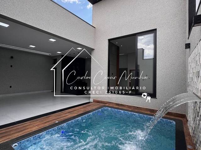 #237 - Casa para Venda em Franca - SP