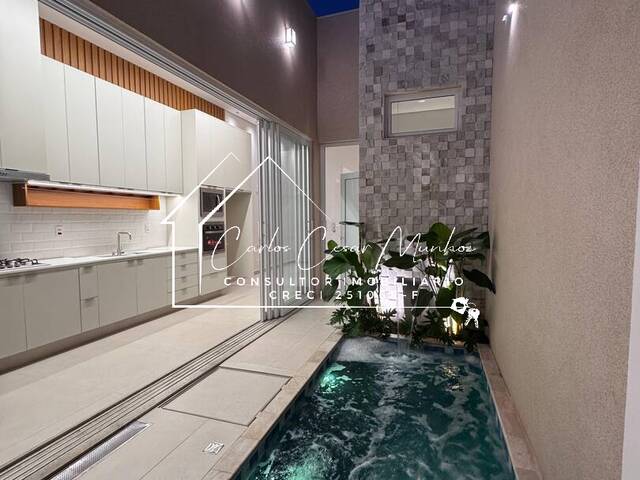 #238 - Casa para Venda em Franca - SP - 2