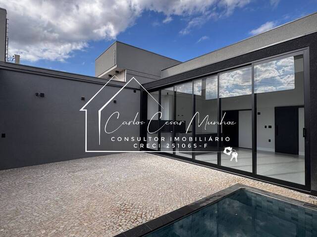 #242 - Casa para Venda em Franca - SP - 2