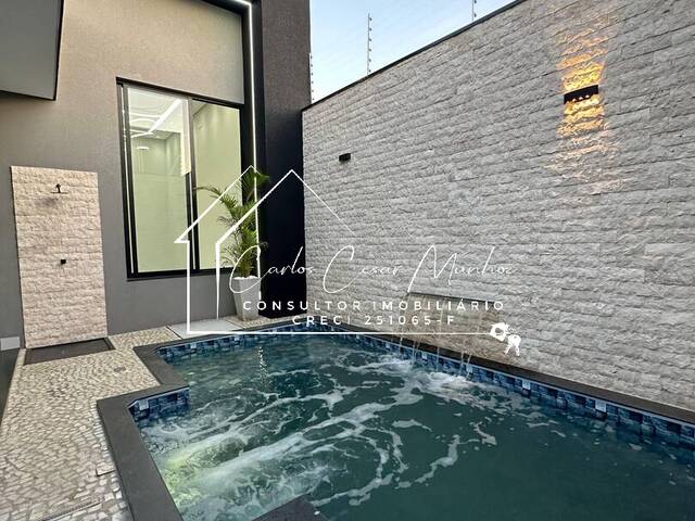 #244 - Casa para Venda em Franca - SP - 2