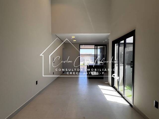 #246 - Casa para Venda em Franca - SP - 1