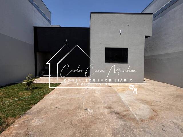 #250 - Casa para Venda em Franca - SP